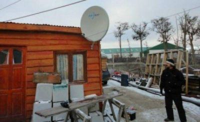 Instalan 44 antenas parab�licas de TDA en Tolhuin
