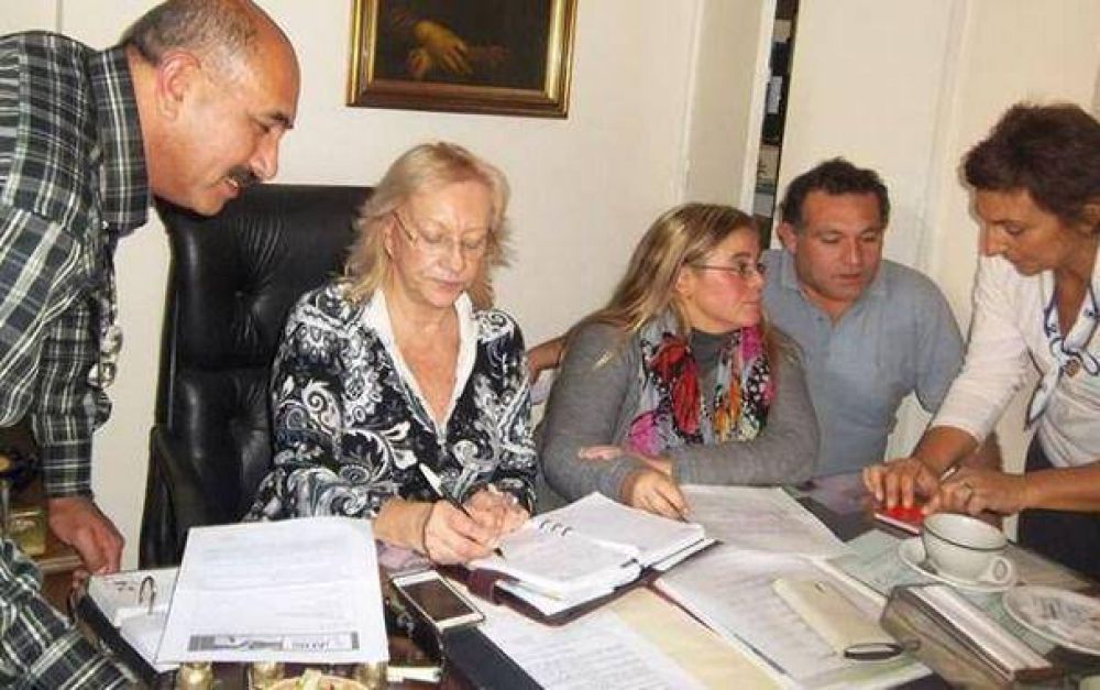 Bety V�zquez: �Encabezo una lista 100 % socialista�