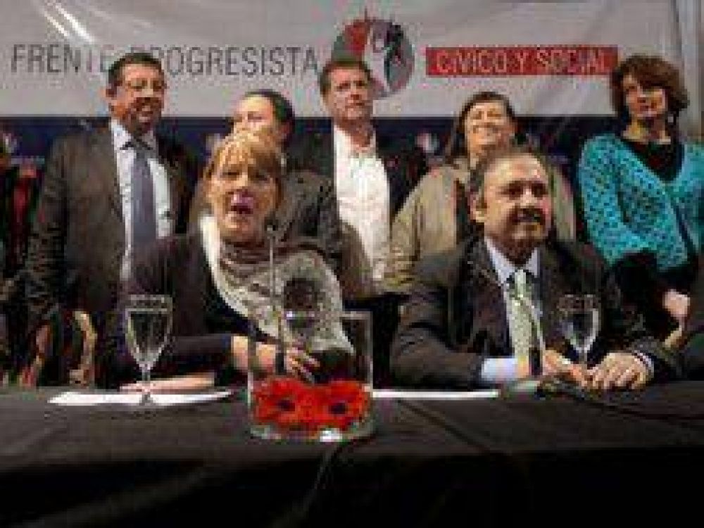 Elecciones 2013: Stolbizer y Alfons�n de campa�a en La Plata