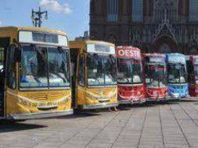La Plata: El boleto de colectivo baja en la ciudad pero los viajes largos ser�n m�s caros