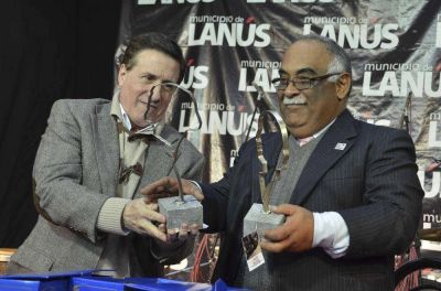 VISIT� LAN�S EL EMBAJADOR DE VENEZUELA EN ARGENTINA CARLOS MART�NEZ MENDOZA