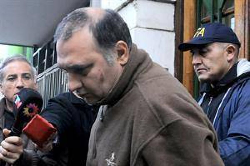 Hallan ADN del portero Jorge Mangeri debajo de otras dos u�as de �ngeles Rawson