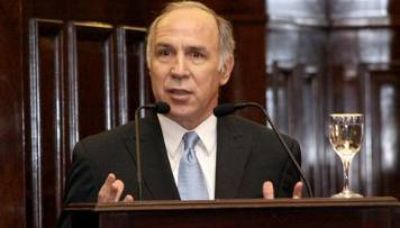 Miembros de la Corte ver�n a la AFIP por Lorenzetti