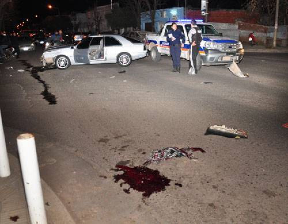 Tr�gico accidente en Viale y 9 de Julio