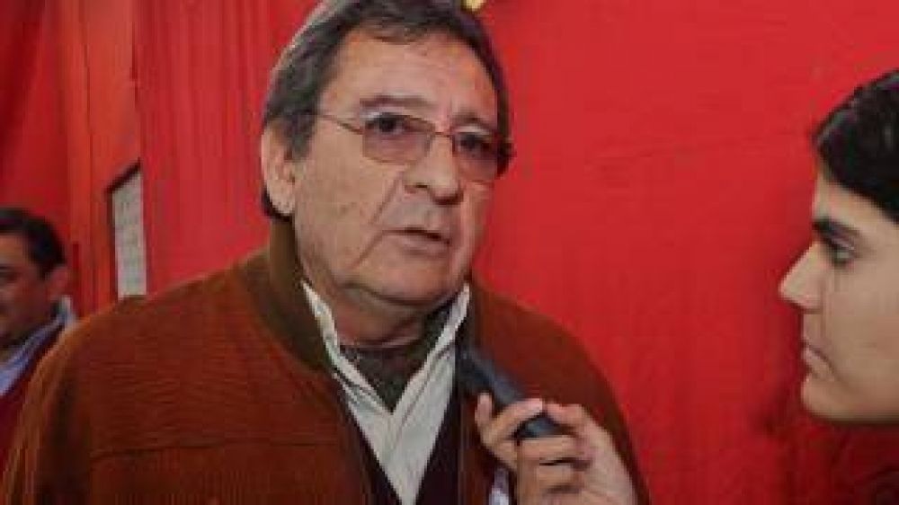 �Hay un solo opositor llamado Oscar Castillo que pone a Brizuela y Barrionuevo como candidatos�