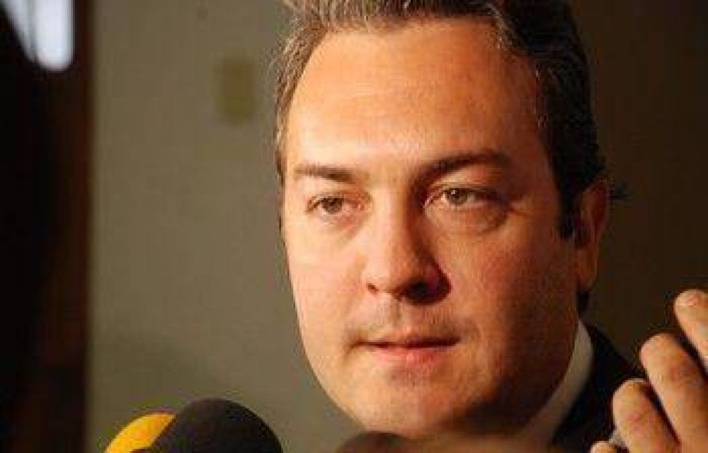 En La Plata, hablan de "presi�n" para que Breitenstein sea candidato