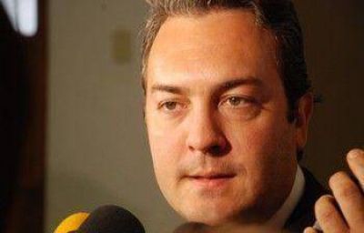 En La Plata, hablan de "presi�n" para que Breitenstein sea candidato