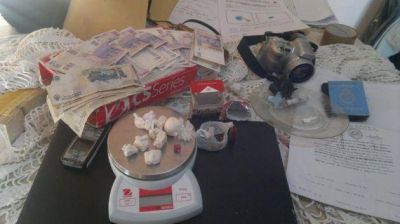 Caen 5 narcos integrantes de una banda que operaba desde S�enz Pe�a a todo el interior