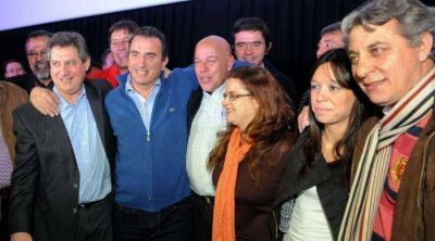 Mujeres del PJ avalan la lista que relega el cupo femenino