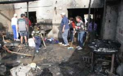 El Zonda gener� incendios en al menos 6 viviendas