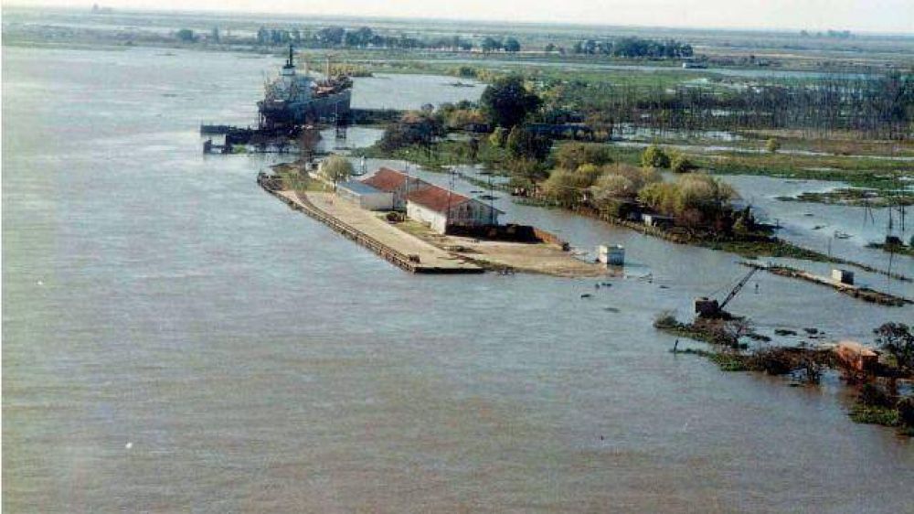 Por la creciente, Entre R�os prepara evacuaciones de ganado  