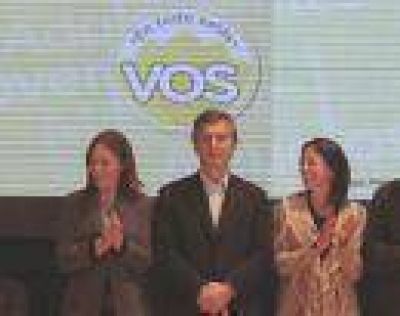 MACRI PRESENT� UNA RED DE PROTECCI�N SOCIAL