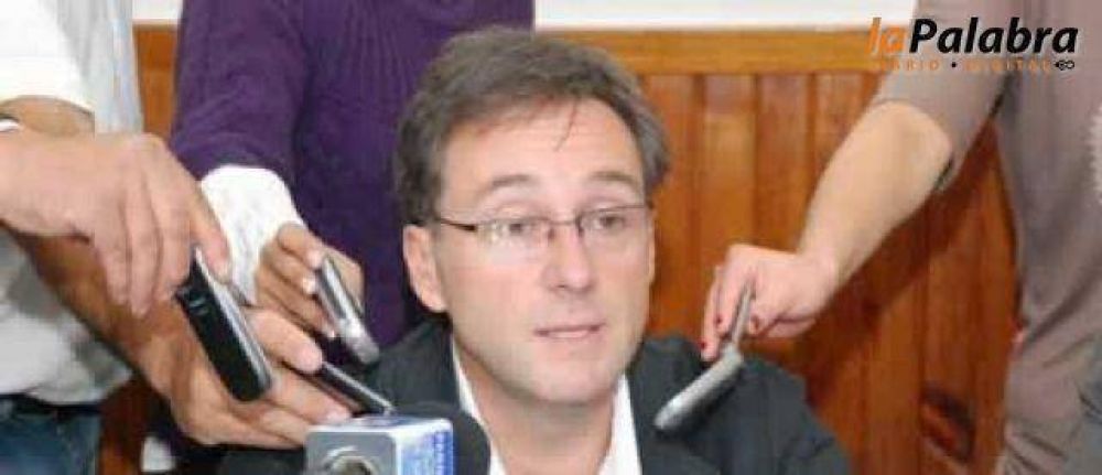Sergio Thefs nunca dej� de ser funcionario municipal