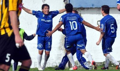 Racing: �arriba de un tobog�n o de otra plataforma?