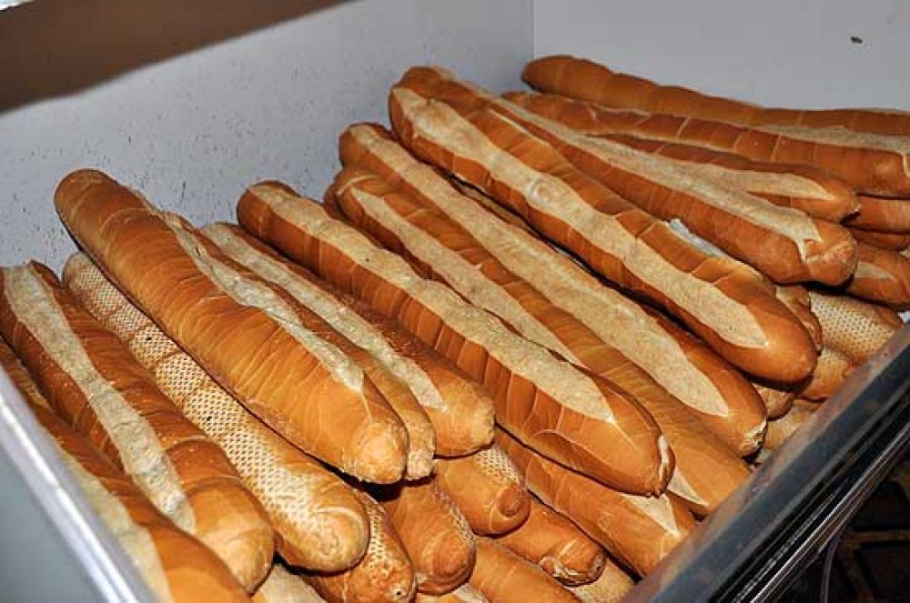 Kilo de pan a $10: �Los molinos no vamos a pagar la diferencia�