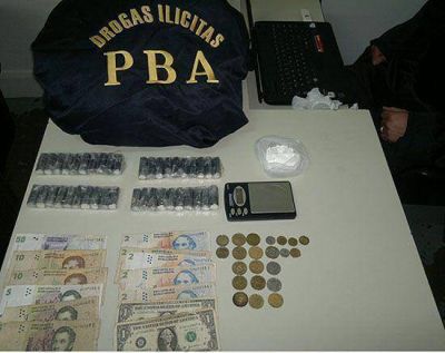 Demoran a una mujer y allanan vivienda por venta de droga