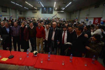 ACTO PRESENTACI�N DE LOS CANDIDATOS DEL FRENTE PROGRESISTA C�VICO Y SOCIAL