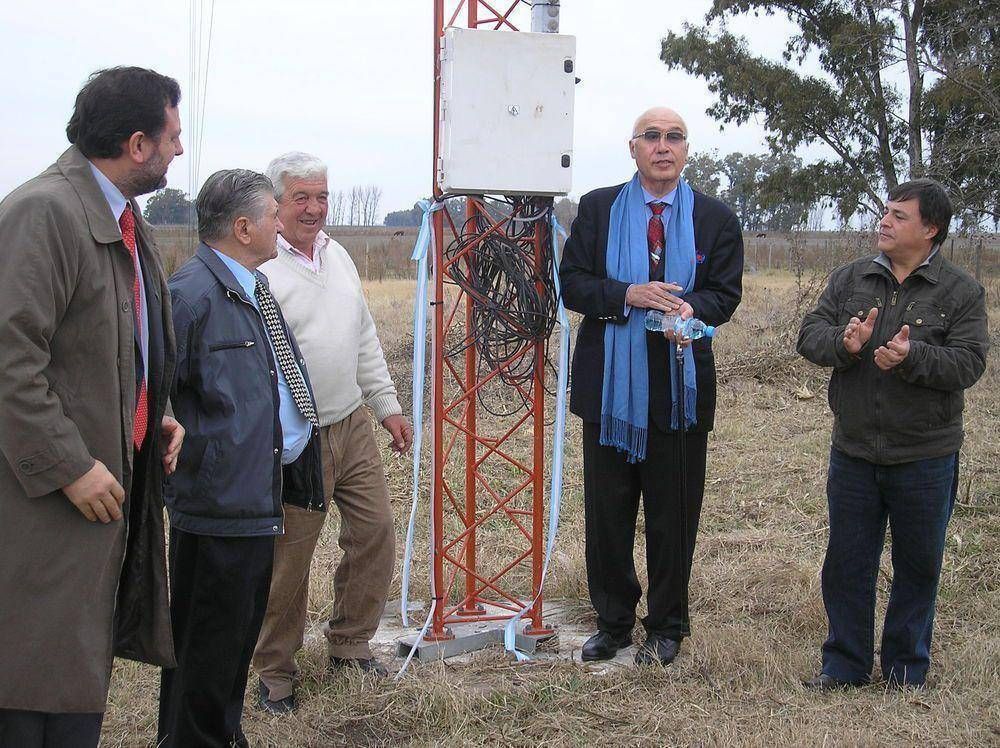 Se inaugur� el servicio de telefon�a e internet inal�mbrico en El Magrullo