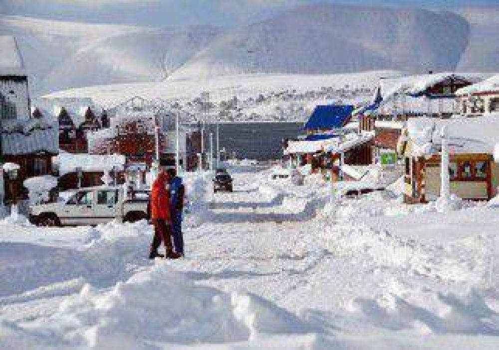 Caviahue inici� la temporada con una gran nevada 
