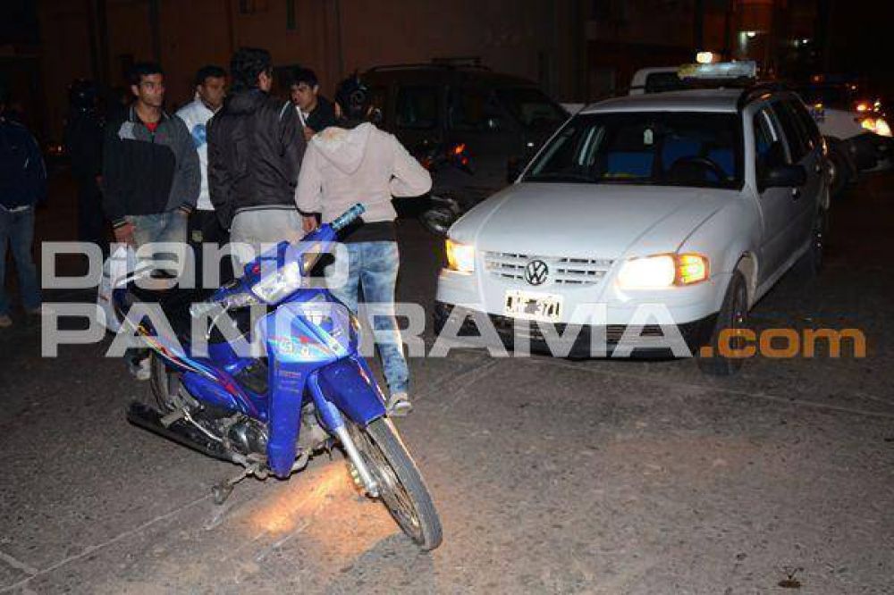 Mujer embarazada result� herida en un accidente de tr�nsito