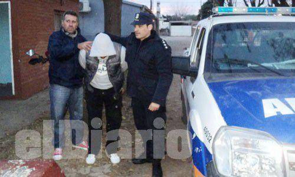 Detienen a acusado de apu�alar y prender fuego a un joven