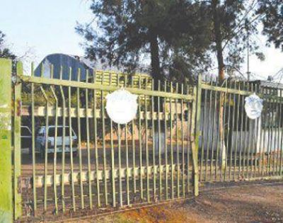 Trabajo intim� a Argelite a pagar sueldos atrasados