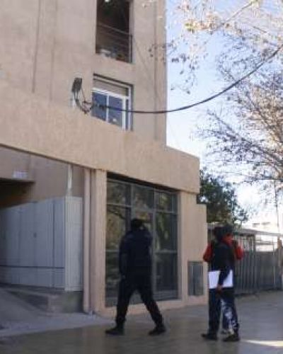 Asaltan a anciano cuando dorm�a y le dan 12 puntazos