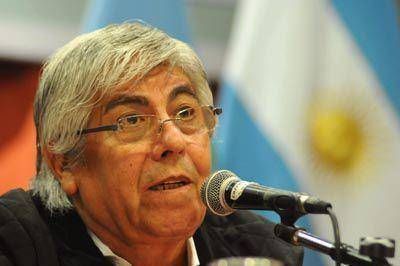 "La democratizaci�n de los medios es una mentira m�s", dijo Moyano