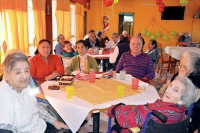 El Hogar de Ancianos �Pablo VI� cumpli� 35 a�os y avanza hacia su reestructuraci�n