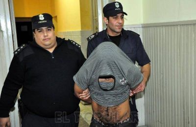 Retienen a una persona que intent� robar un auto