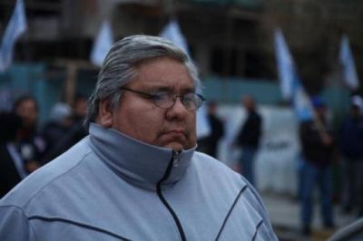 Petroleros denuncian que se est� �digitando� el ingreso de personal