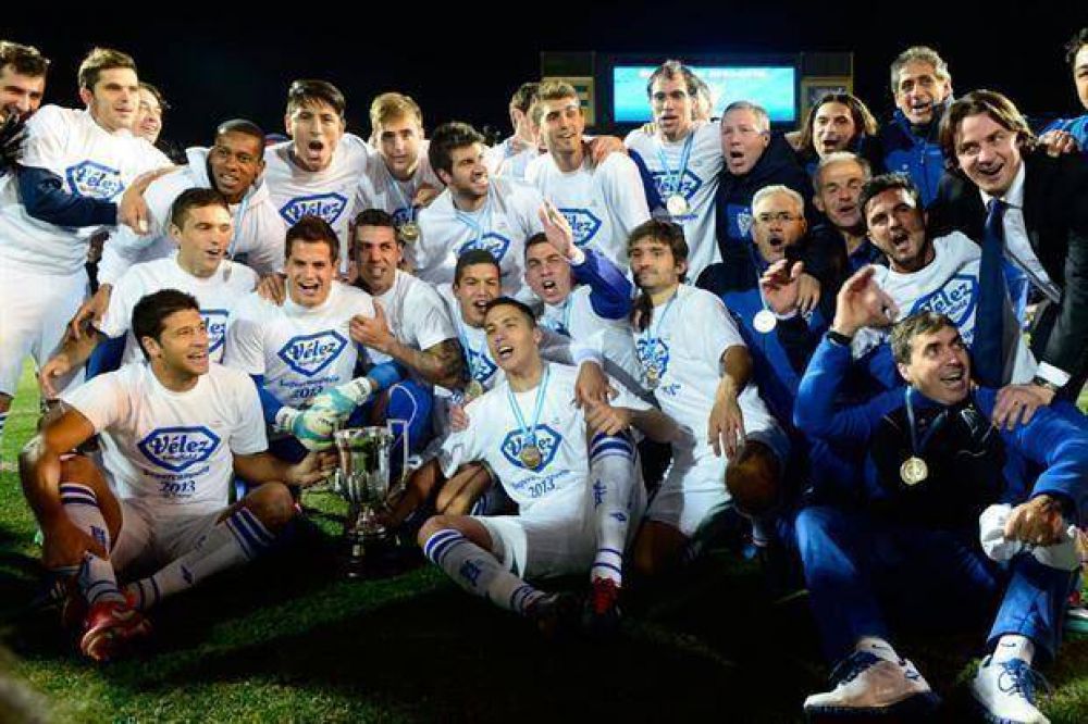 V�lez venci� a Newells y es el S�per Campe�n