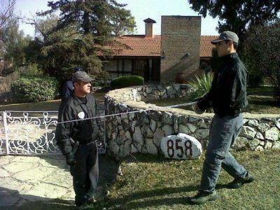Carlos Paz: Hallaron un beb� mutilado dentro de una casa