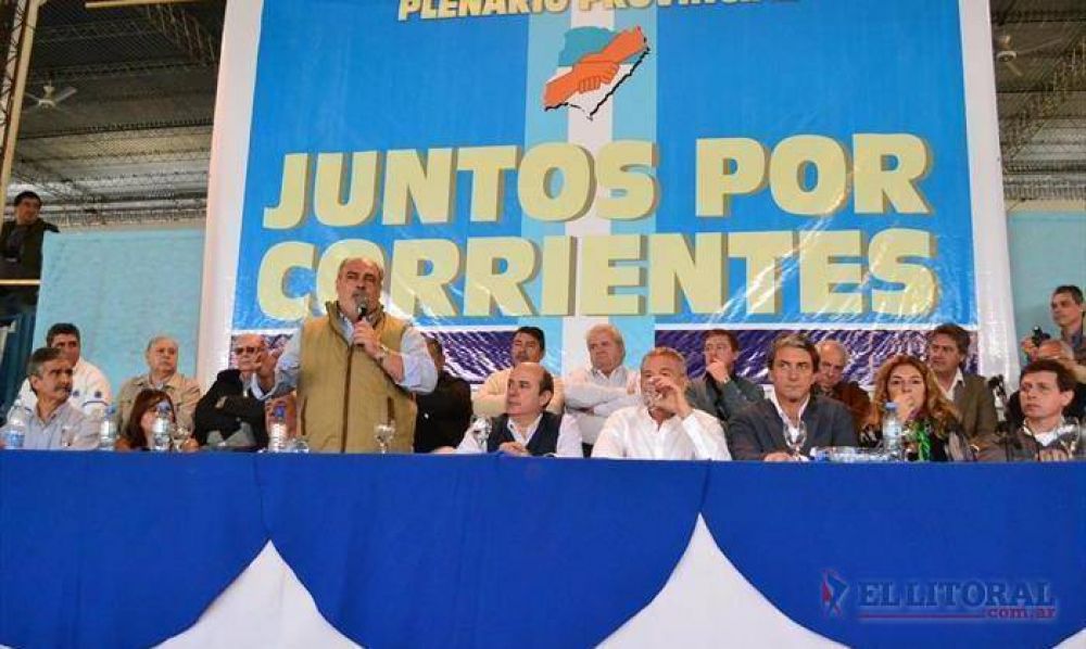De la Sota, Ricardo y el PJ anti K arengaron a un �sapucay de libertad� para las elecciones
