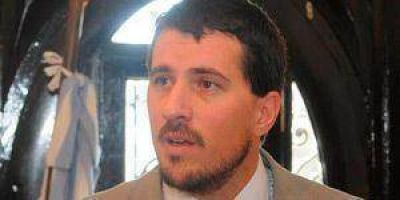 Cuestionan a candidato al Tribunal Oral