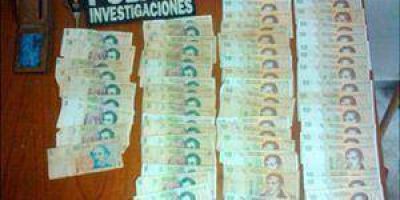 Esclarecen robo de sumas de dinero