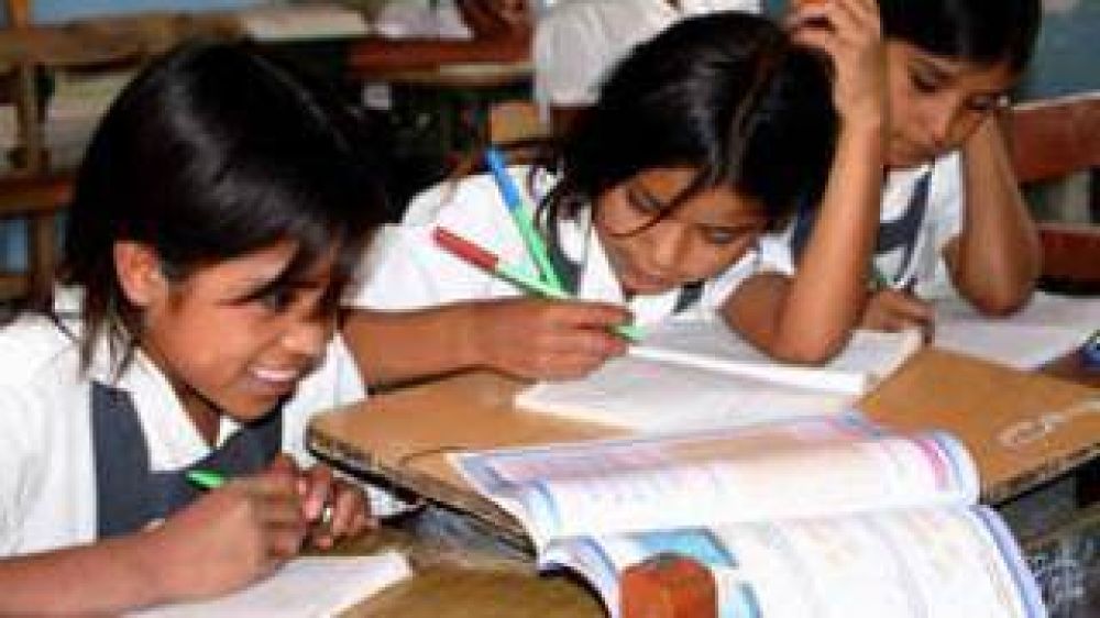 Se trabaja en la institucionalizaci�n de escuelas sociales en la provincia