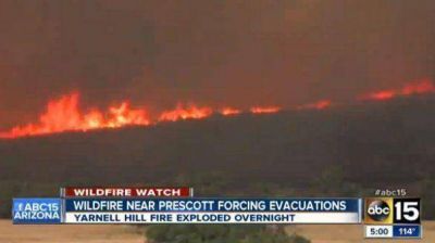 Mueren 19 bomberos en un incendio forestal en Arizona