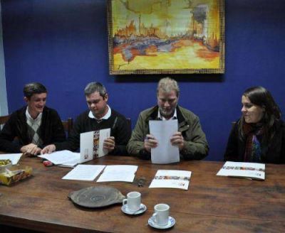 El Aglomerado Productivo Forestal avanza con proyectos en San Vicente y Ober�