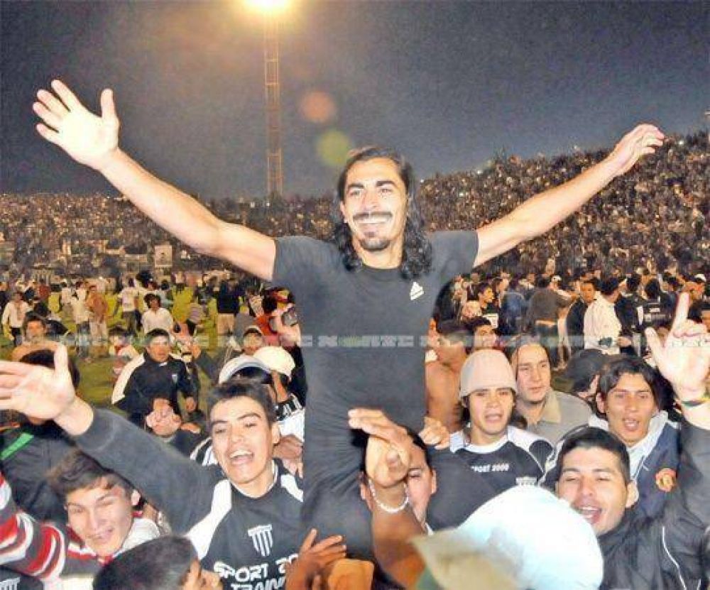 El desahogo de Chaco For Ever despu�s de 13 a�os