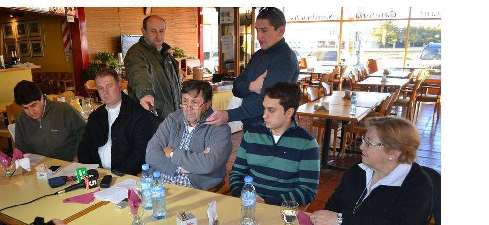�Si hay alguien que no tiene ambici�n de la pol�tica es Enrique Wallace� afirm� Lissalde y record� que siempre don� sus dietas a las instituciones