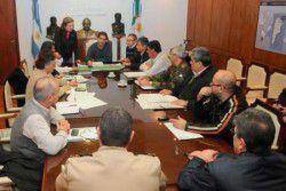 Capitanich encabez� este domingo la reuni�n del Comit� de Emergencia