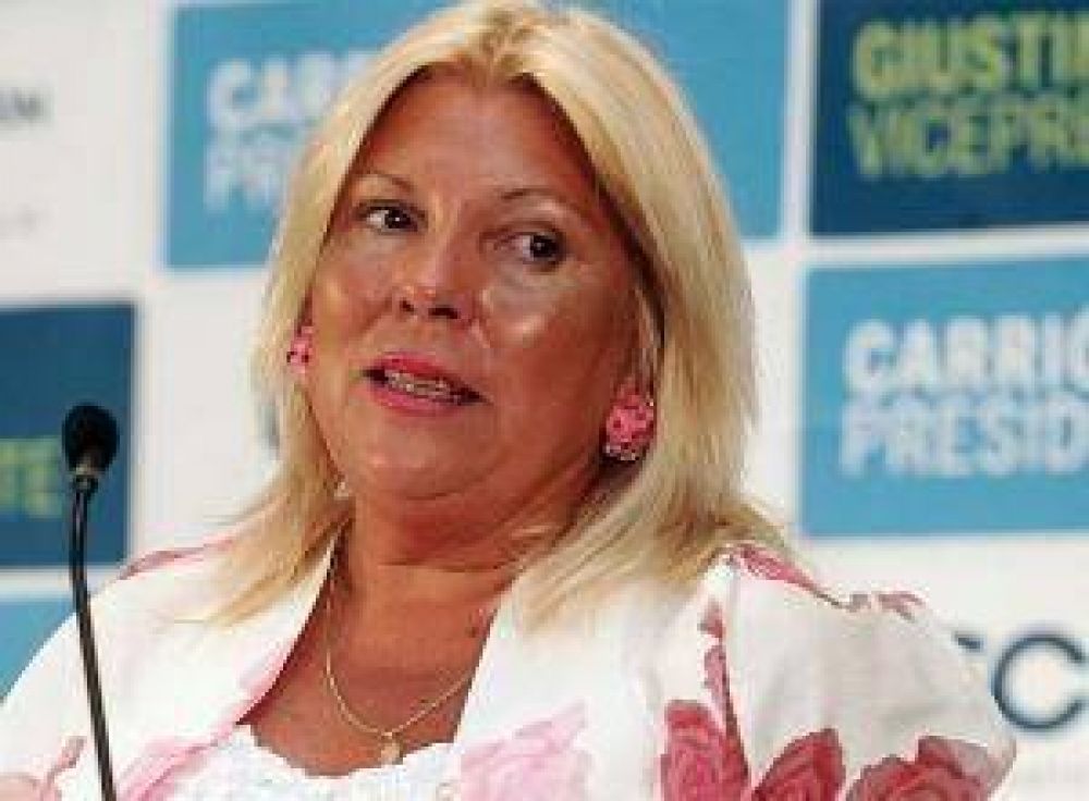 Por la campa�a electoral Elisa Carri� de la CC ARI llega a Chaco
