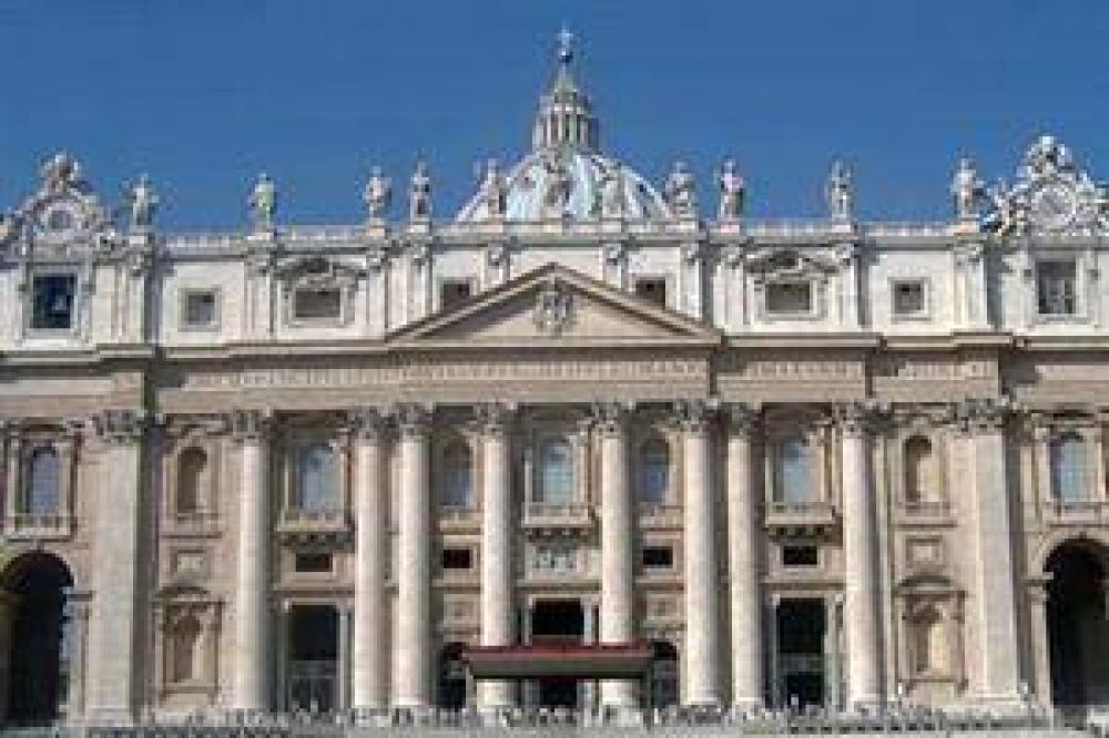 Renuncian el director y el subdirector del Banco Vaticano en medio de un esc�ndalo financiero
