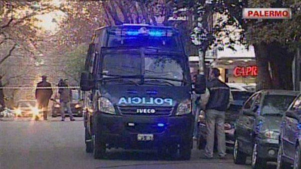 Inspecci�n ocular en el edificio donde viv�a �ngeles
