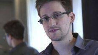 Rusia condiciona el asilo a Edward Snowden