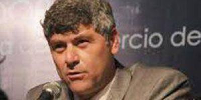 UCR presenta petitorio para inscribir candidato