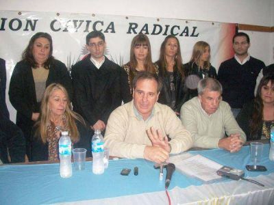 Brandsen: El radicalismo present� sus candidatos
