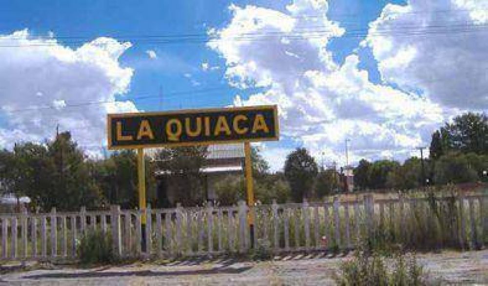Se fug� para ir al baile y al regreso la violaron