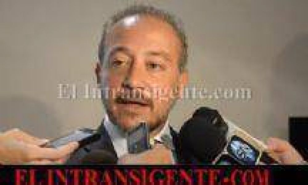 "En la actividad period�stica se avanz� muy poco en el trabajo registrado", dijo Fortuny